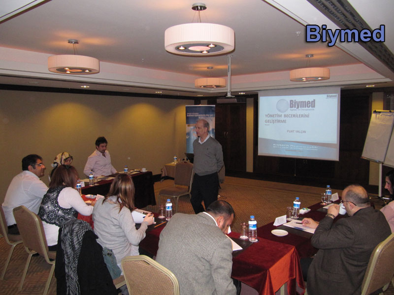 Yöneticilik ve Liderlik Eğitimi Fotoğrafları - Ekim 2011